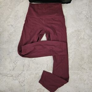 Lululemon Aligh High RISE leggings,size 4 ,25"
